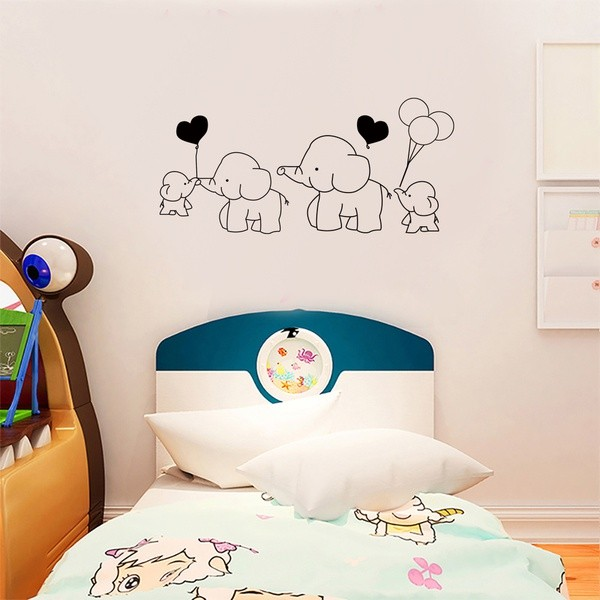 phant Family Sticky Wall Decor