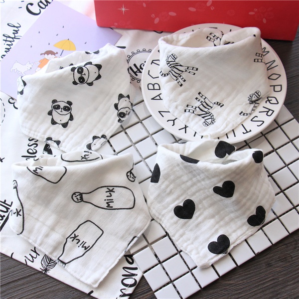 4-pcs Cotton Cartoon Panda Zebra Heart Cute Baby Bibs Infant Baby Boy Girl Toddler Scarf Burp Cloth