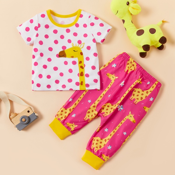 Dotted Giraffe Print Short-sleeve Top and Pants Set