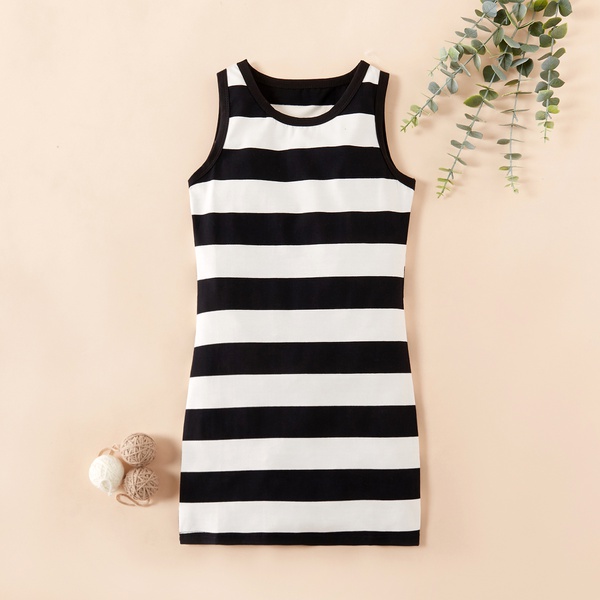 Fashionable Striped Sleeveless Dress