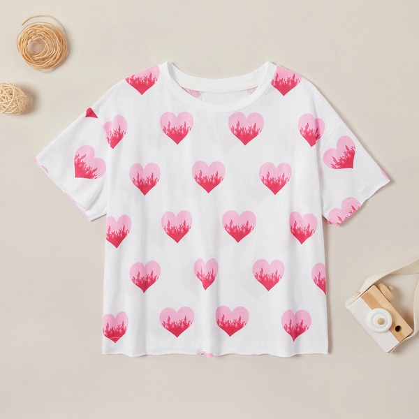 Trendy Heart Allover Short-sleeve Tee